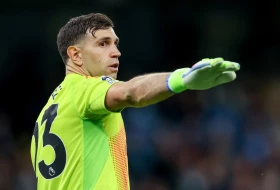 Emilijano Martinez se oprostio od "Vila parka"?!